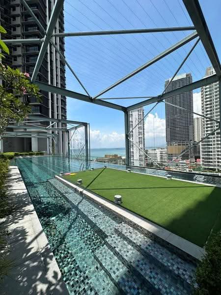 Kondominium untuk Disewa di Setia V Residences - Lim Keh Sin - Pool - PropertyGuru.com.my