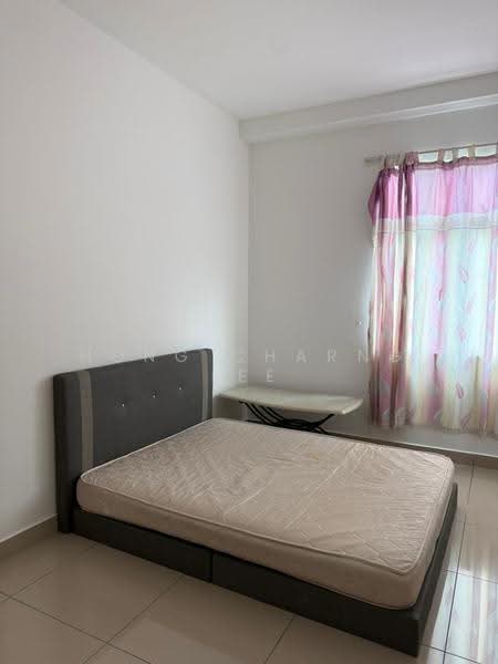 Kediaman Servis untuk Disewa di Meridin Bayvue @ Sierra Perdana - Hong Charng Lee - Bedroom - PropertyGuru.com.my