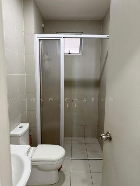 Kediaman Servis untuk Disewa di Meridin Bayvue @ Sierra Perdana - Hong Charng Lee - Bathroom - PropertyGuru.com.my