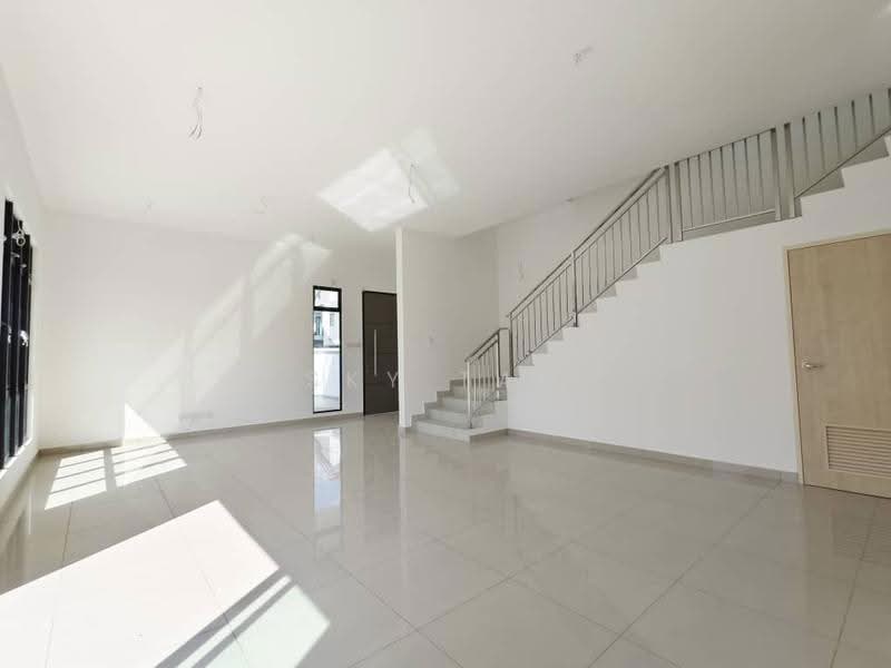 Rumah Kluster untuk Dijual di Austin (Johor Bahru) - Sky Tan - Living Room - PropertyGuru.com.my