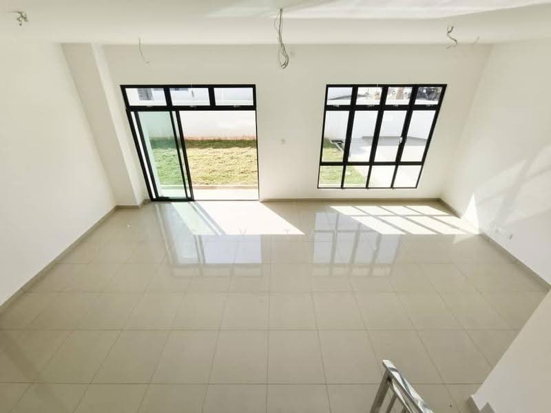 Rumah Kluster untuk Dijual di Austin (Johor Bahru) - Sky Tan - Living Room - PropertyGuru.com.my