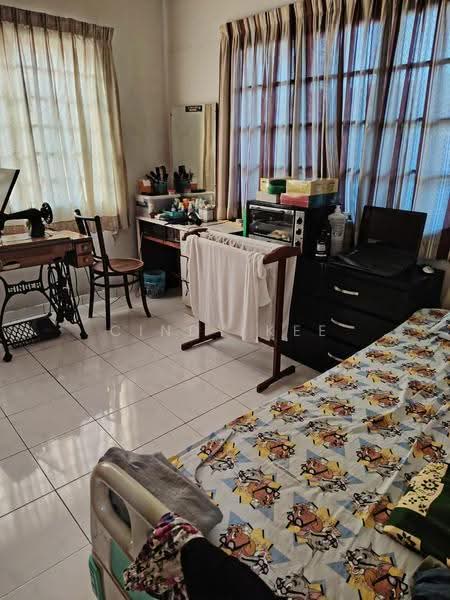 Rumah Teres 2-Tingkat untuk Dijual di SS2 (Petaling Jaya) - Cindy Kee - Bedroom - PropertyGuru.com.my