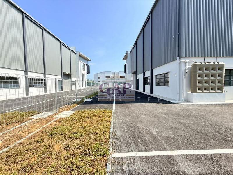 Factory for Rent in NCT Smart Industrial Park (Sepang) - Xendor Teh - Exterior - PropertyGuru.com.my