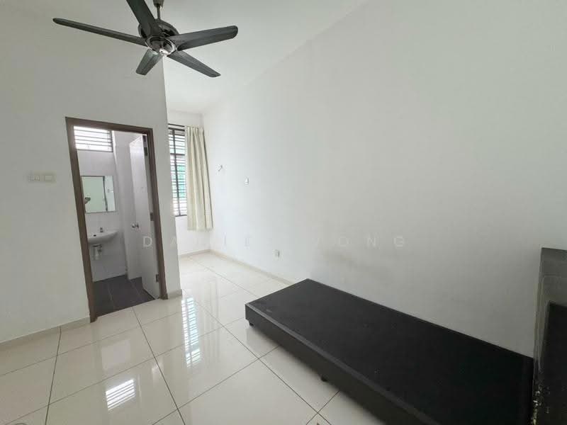 Rumah Teres 2-Tingkat untuk Dijual di Mutiara Rini (Skudai) - Daniel Yong - Bedroom - PropertyGuru.com.my