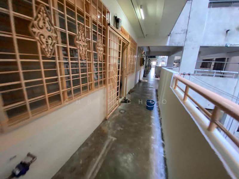 Flat for Sale at Desa Mentari Flat (Block 1) - Chris Choo - Corridor - PropertyGuru.com.my