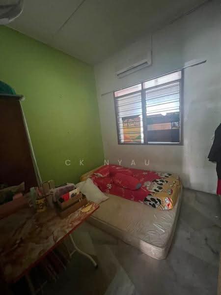 1-storey Terraced House for Sale in Ipoh (Perak) - Ck Nyau - Bedroom - PropertyGuru.com.my