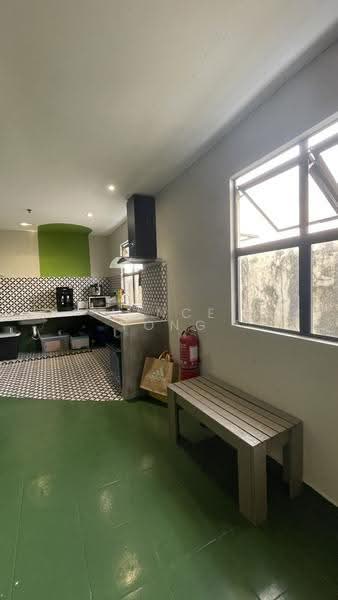 Rumah Teres 2-Tingkat untuk Disewa di BANDAR PUCHONG JAYA (Puchong) - Vince Yong - Kitchen - PropertyGuru.com.my