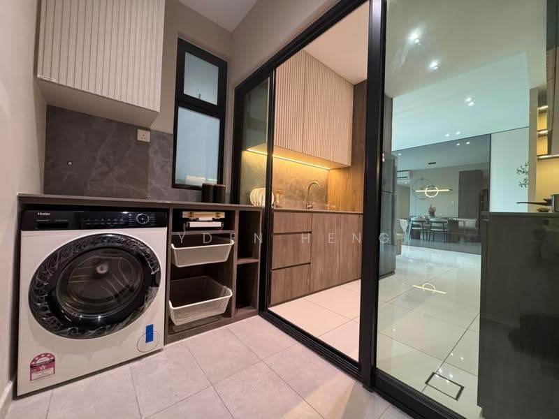 Apartment for Sale at Waterway Peaks - Gyden Heng - Kitchen - PropertyGuru.com.my