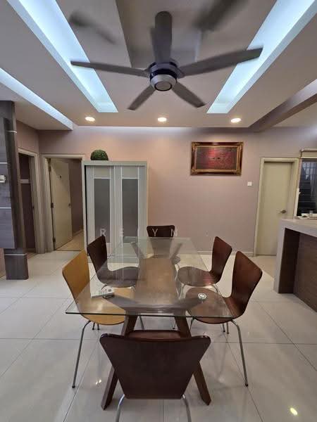 Kediaman Servis untuk Disewa di TTDI Adina - Reiyn . - Dining Room - PropertyGuru.com.my