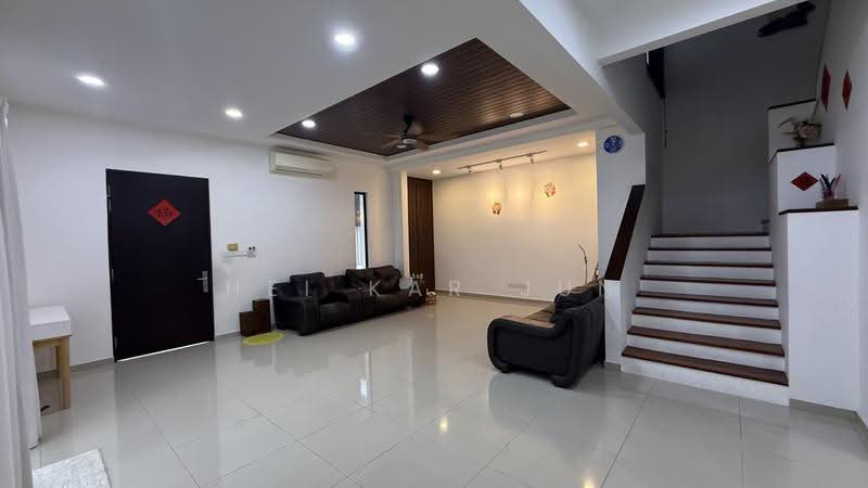 Rumah Teres untuk Dijual di Jade Hills (Kajang) - Hei Kar Jun - Living Room - PropertyGuru.com.my