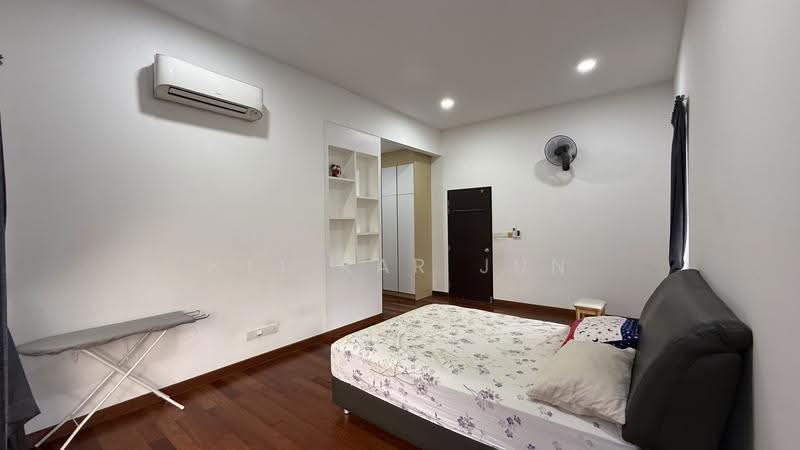 Rumah Teres untuk Dijual di Jade Hills (Kajang) - Hei Kar Jun - Bedroom - PropertyGuru.com.my