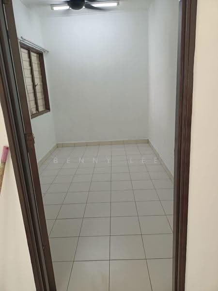 Pangsapuri untuk Disewa di Teratai Apartment @ Taman Sutera - Benny Lee - Interior - PropertyGuru.com.my