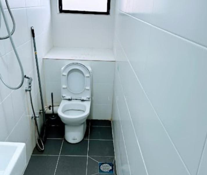 Kondominium untuk Disewa di Sun-U Residence - Ray Lee - Bathroom - PropertyGuru.com.my