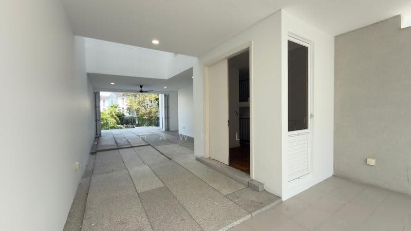 4-storey Terraced House for Sale in Johor Bahru (Johor) - Shawn Lee - Entrance - PropertyGuru.com.my