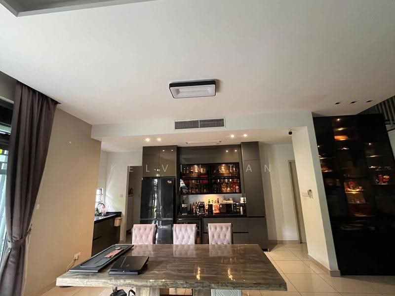 Semi-Detached House for Sale in Kota Kemuning (Shah Alam) - Kelvin Tan - Dining Room - PropertyGuru.com.my