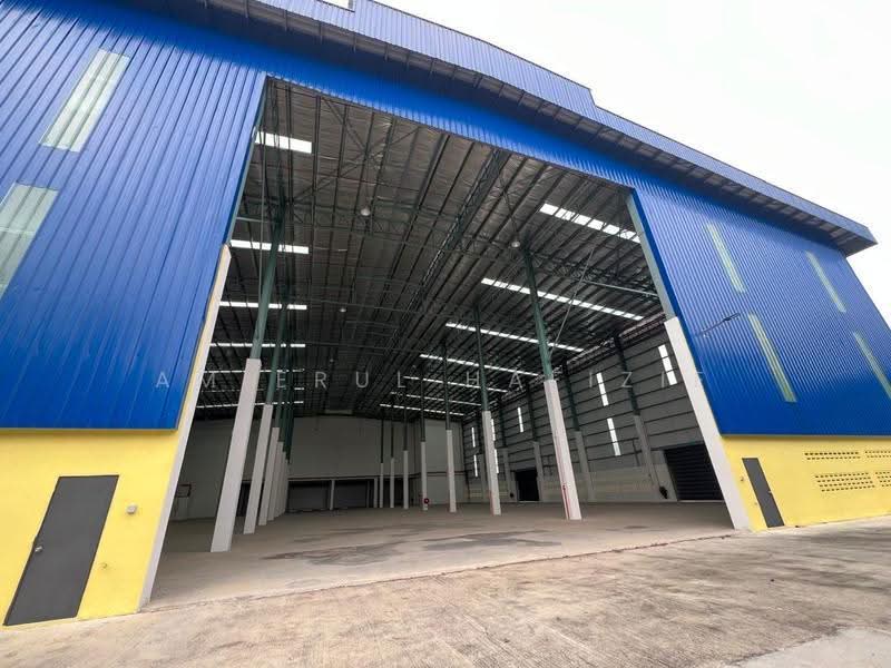 Gudang untuk Dijual di Seri Kembangan (Selangor) - Amierul Hafizie - Exterior - PropertyGuru.com.my
