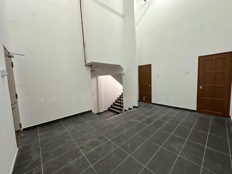 Gudang untuk Dijual di Seri Kembangan (Selangor) - Amierul Hafizie - Interior - PropertyGuru.com.my