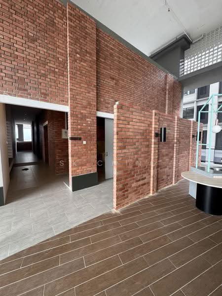 Kediaman Servis untuk Dijual di Emerald 9 - SK Ching - Corridor - PropertyGuru.com.my