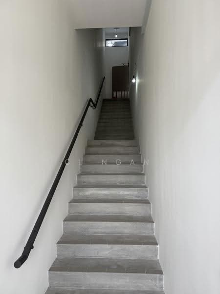 Office for Rent in Jade Hills (Kajang) - CL Ngan - Interior - PropertyGuru.com.my