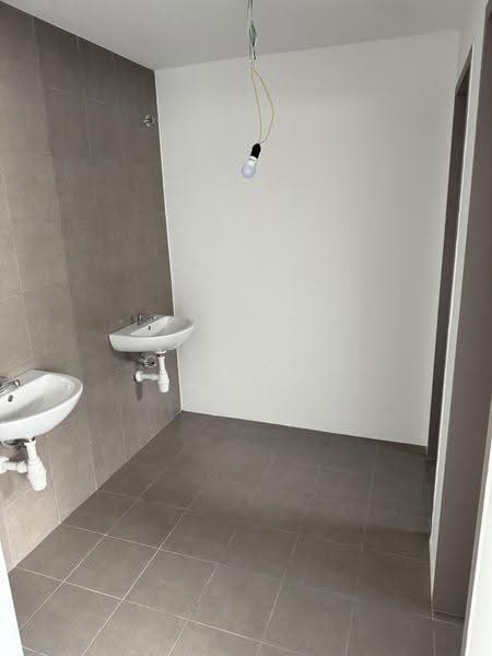 Office for Rent in Jade Hills (Kajang) - CL Ngan - Bathroom - PropertyGuru.com.my