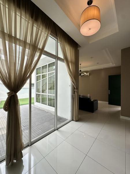 Semi-Detached House for Sale in Setia Eco Park (Setia Alam) - Jess Tee - Living Room - PropertyGuru.com.my