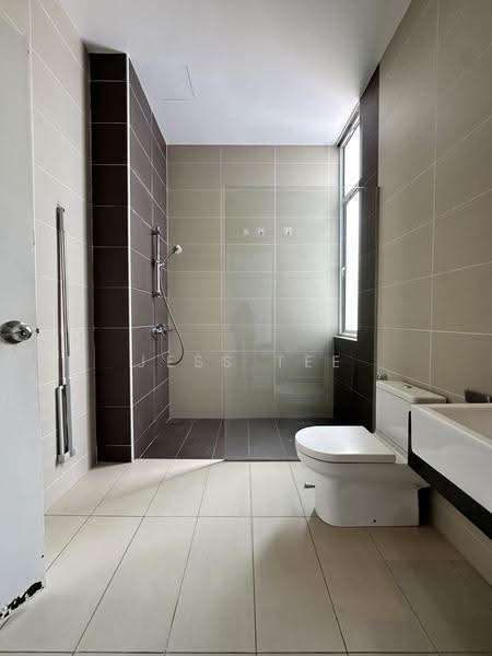 Semi-Detached House for Sale in Setia Eco Park (Setia Alam) - Jess Tee - Bathroom - PropertyGuru.com.my
