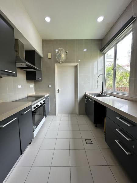 Semi-Detached House for Sale in Setia Eco Park (Setia Alam) - Jess Tee - Kitchen - PropertyGuru.com.my