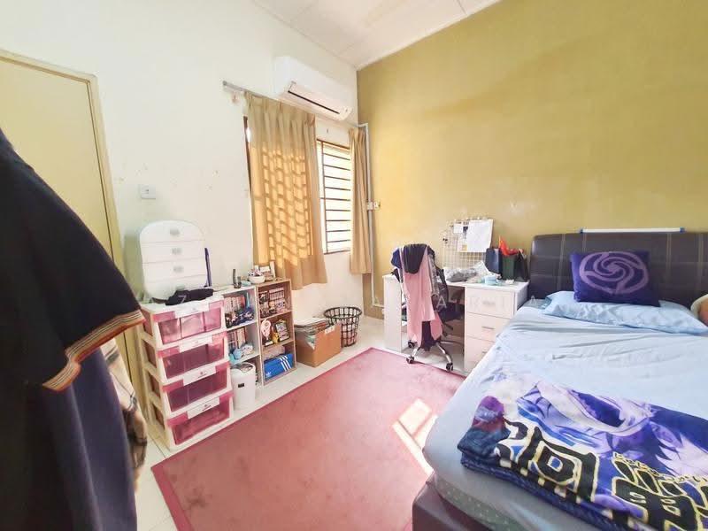 Rumah Teres 2-Tingkat untuk Dijual di Alam Suria (Puncak Alam) - AZMAN ZAKARIA - Bedroom - PropertyGuru.com.my