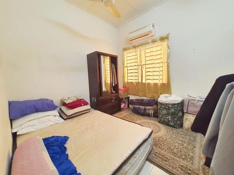 Rumah Teres 2-Tingkat untuk Dijual di Alam Suria (Puncak Alam) - AZMAN ZAKARIA - Bedroom - PropertyGuru.com.my