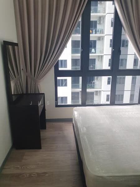 Service Residence for Sale at Southlink - Justin Lam - Bedroom - PropertyGuru.com.my