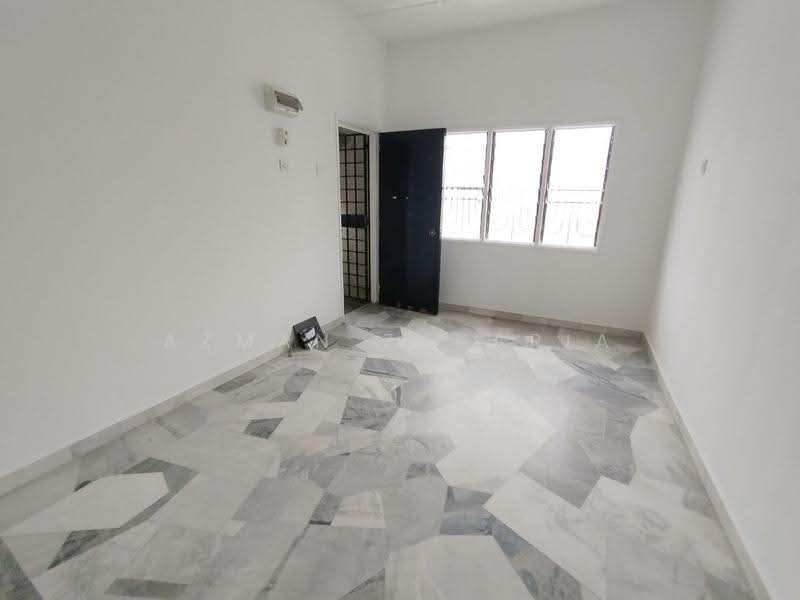 Rumah Flat untuk Dijual di Flat Taman Alam Megah - AZMAN ZAKARIA - Interior - PropertyGuru.com.my