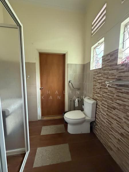 Bungalow House untuk Dijual di Lorong Travers (Kuala Lumpur) - Shalini Kantan - PropertyGuru.com.my