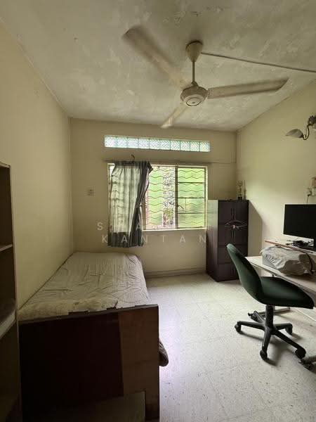 Bungalow House untuk Dijual di Lorong Travers (Kuala Lumpur) - Shalini Kantan - PropertyGuru.com.my