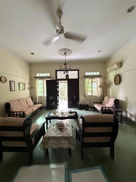 Bungalow House untuk Dijual di Lorong Travers (Kuala Lumpur) - Shalini Kantan - PropertyGuru.com.my