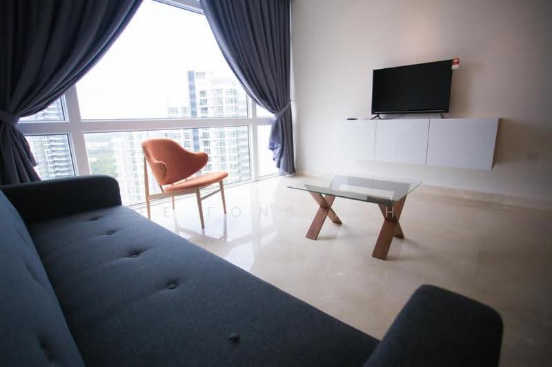 Kondominium untuk Dijual di Paradiso Nuova (Merak Kayangan) - Ee Fong Toh - Living Room - PropertyGuru.com.my