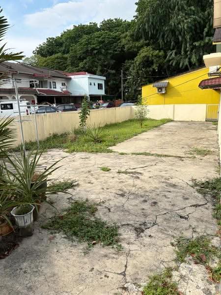 2-storey Terraced House for Sale in Seksyen 25 (Shah Alam) - Siew Siang Leow - Exterior - PropertyGuru.com.my