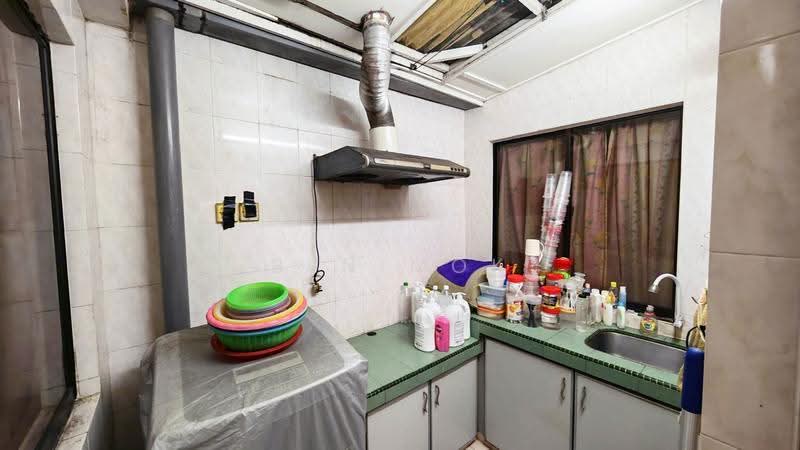 Pangsapuri untuk Dijual di Impiana Apartment - Ben Mok - Kitchen - PropertyGuru.com.my