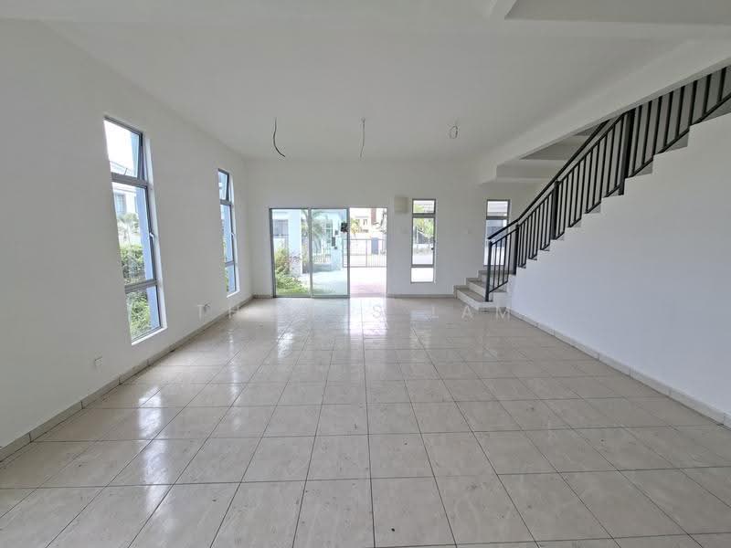 Rumah Teres 2-Tingkat untuk Dijual di Taman Krubong Jaya (Krubong) - Thomas Lam - Living Room - PropertyGuru.com.my