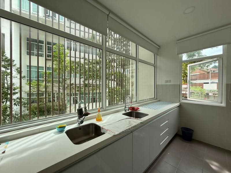 Condominium for Rent at Ferringhi Residence - Ryan Sim - Kitchen - PropertyGuru.com.my