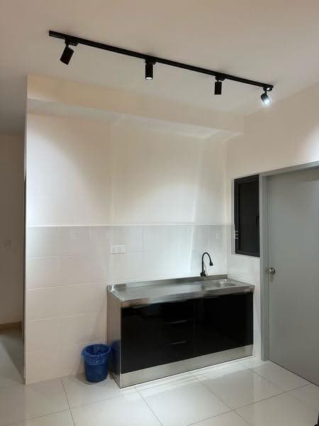 Service Residence for Rent at MIRA at Shorea Park - Steven Lee - Kitchen - PropertyGuru.com.my