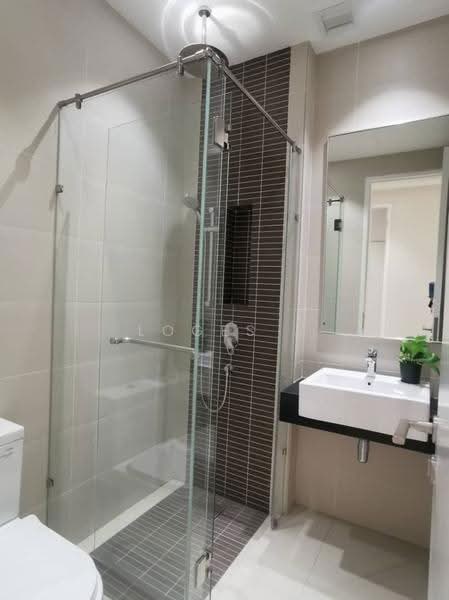 Kondominium untuk Disewa di The Sentral Suites - Loges . - Bathroom - PropertyGuru.com.my