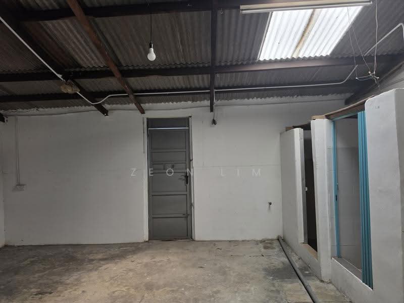 Shop for Rent in Taman Sentosa (Johor Bahru) - Zeon Lim - Interior - PropertyGuru.com.my