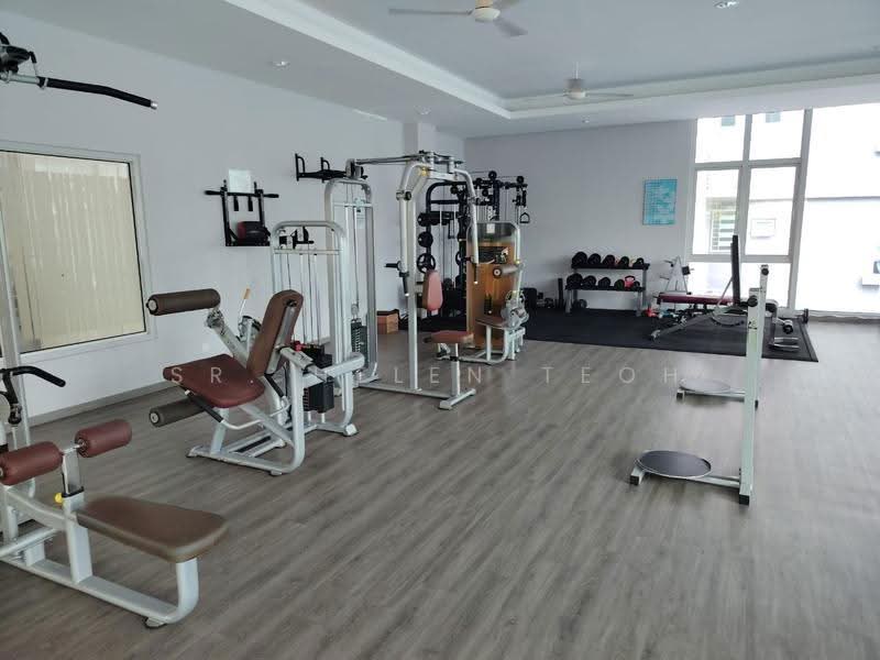 Condominium for Rent at 10 Island Resort - Sr. Helen Teoh - Gym - PropertyGuru.com.my