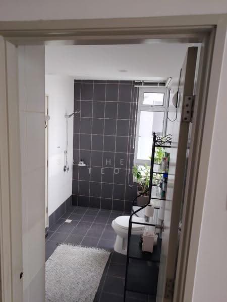 Condominium for Rent at 10 Island Resort - Sr. Helen Teoh - Bathroom - PropertyGuru.com.my