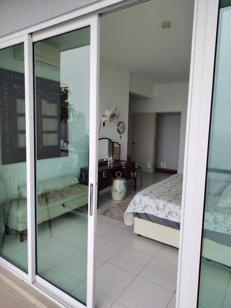 Condominium for Rent at 10 Island Resort - Sr. Helen Teoh - Bedroom - PropertyGuru.com.my