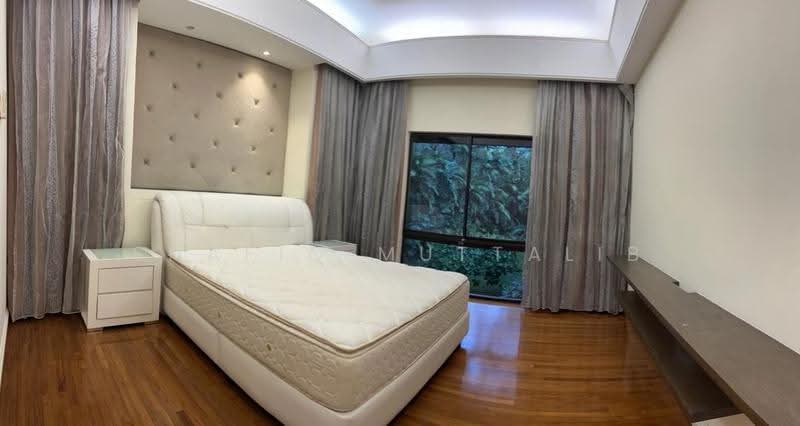Bungalow House for Rent in Bukit Gita Bayu (Seri Kembangan) - Shafiq Muttalib - Bedroom - PropertyGuru.com.my
