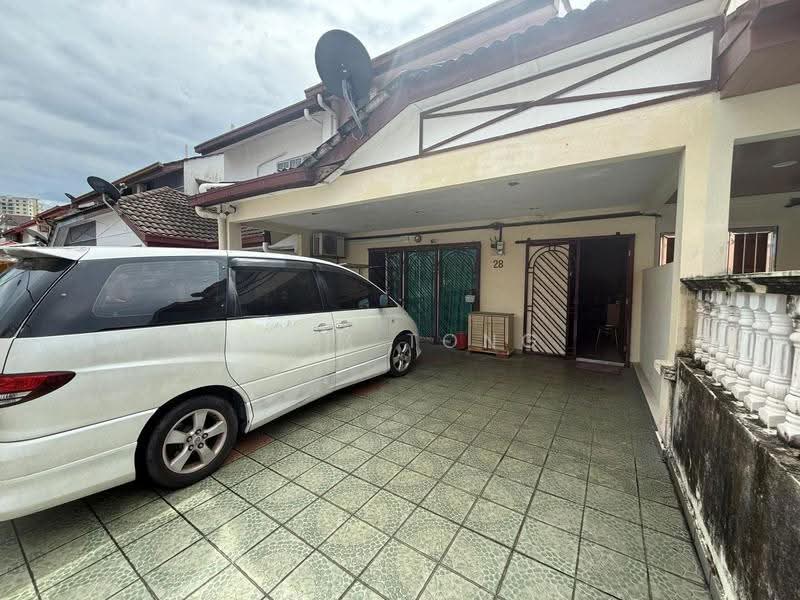 2-storey Terraced House for Sale in Taman Sungai Besi Indah (Seri Kembangan) - Alex Tong - PropertyGuru.com.my