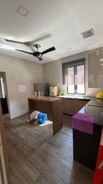 Commercial Bungalow for Rent in Kuala Lumpur (Kuala Lumpur) - Mandy Liew - Kitchen - PropertyGuru.com.my