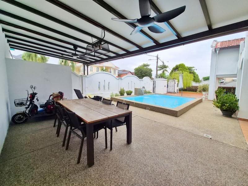 Bungalow House for Sale in Seksyen 8 (Shah Alam) - SITI KHAIRIYAH JAAFAR - PropertyGuru.com.my