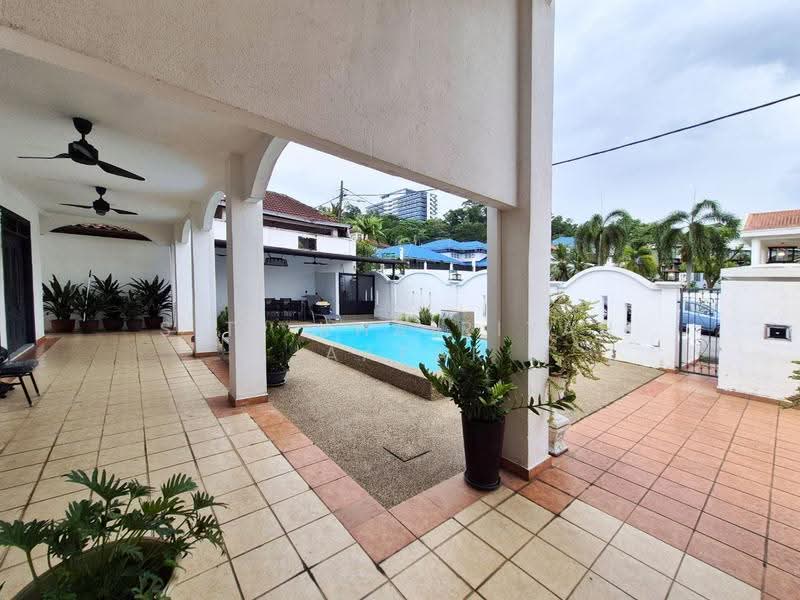 Bungalow House for Sale in Seksyen 8 (Shah Alam) - SITI KHAIRIYAH JAAFAR - PropertyGuru.com.my